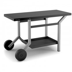 滚动桌钢黑色和浅灰色为普兰达斯锻造